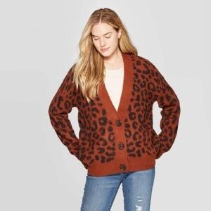 UNIVERSAL THREAD Leopard Oversized Cardigan Sweater Button Down Top Sweater